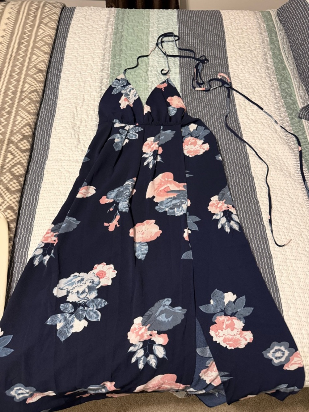 Bohemian Floral Navy Maxi Party Dress with Cross-Back Straps - Picture 5 of 5